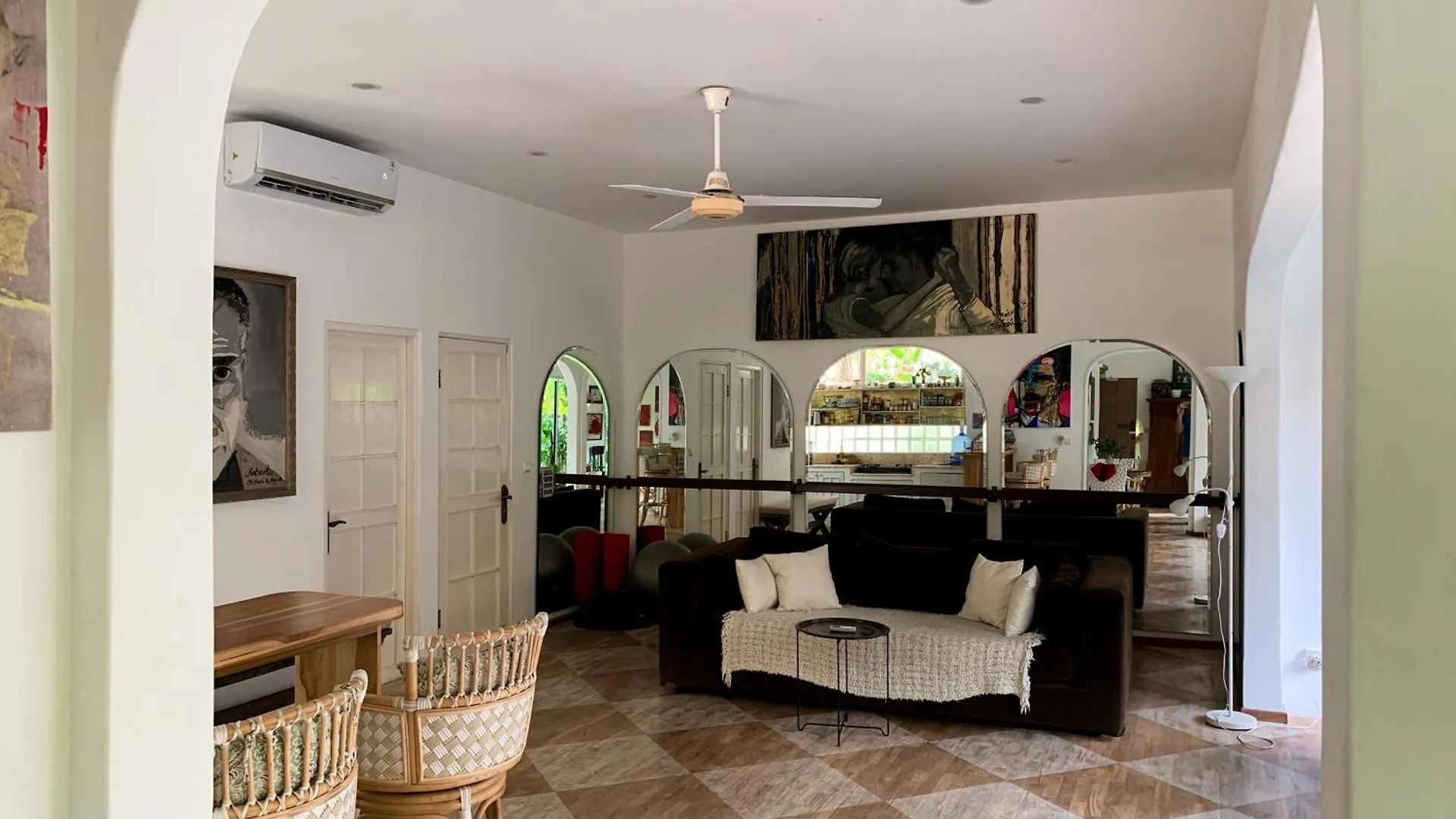 Tropical Oasis 2 Bedroom Villa - Near Beach Seminyak