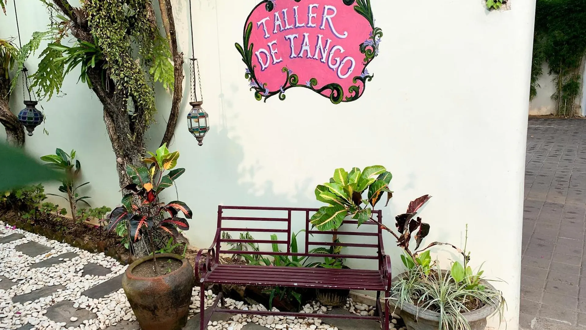Tropical Oasis 2 Bedroom Villa - Near Beach Seminyak